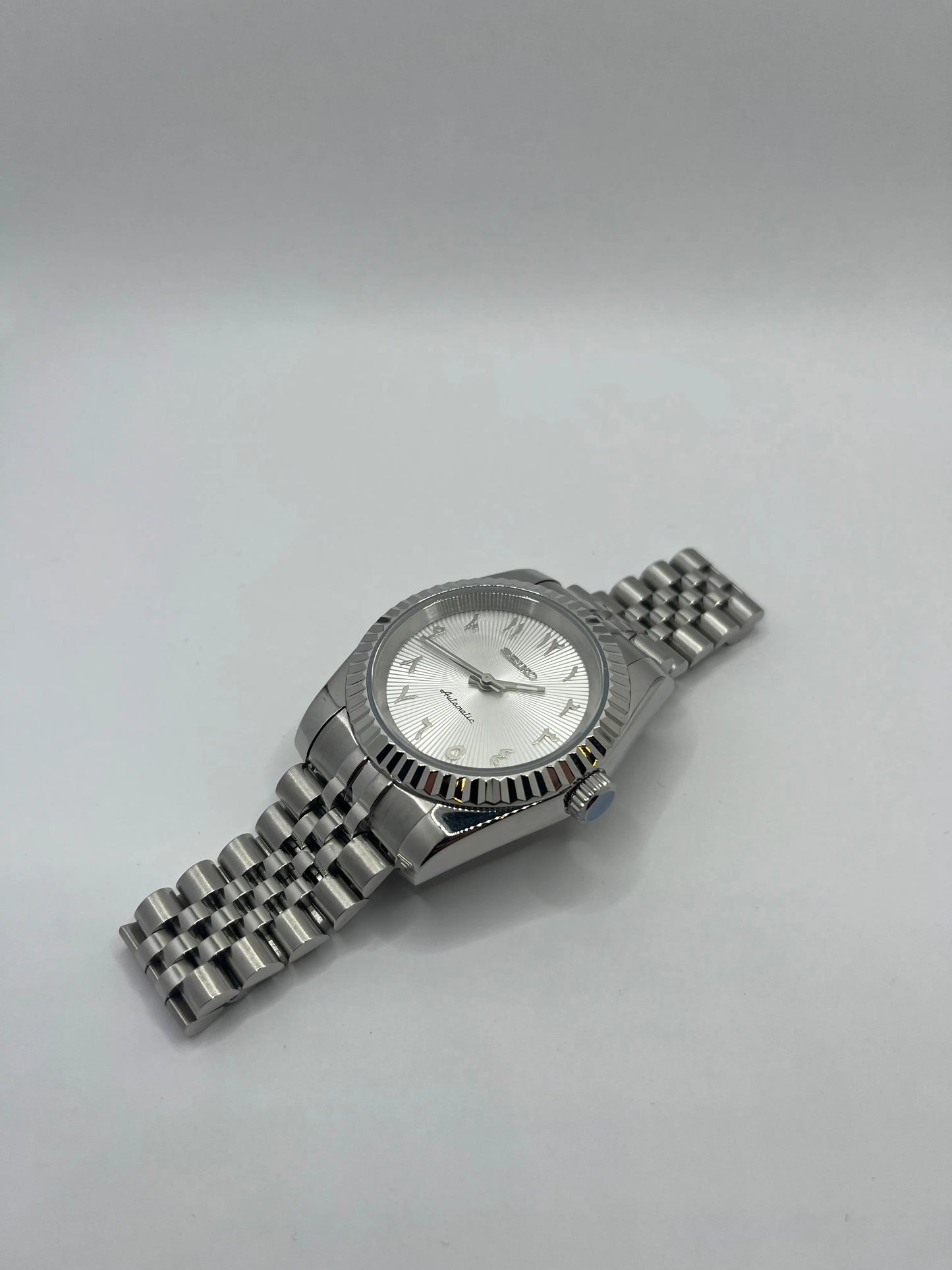 Arabic Dial Blanche Valtik