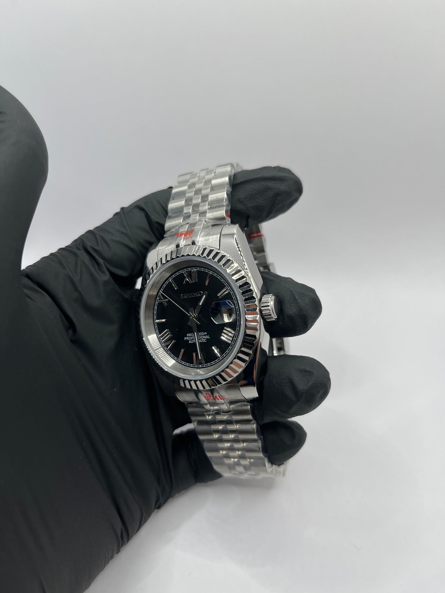Roman Dial Noire Valtik
