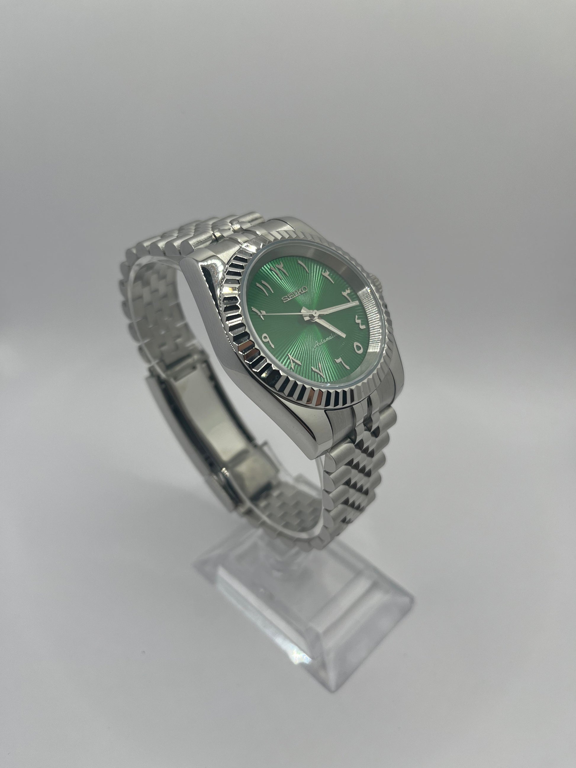 Arabic Dial Verte Valtik